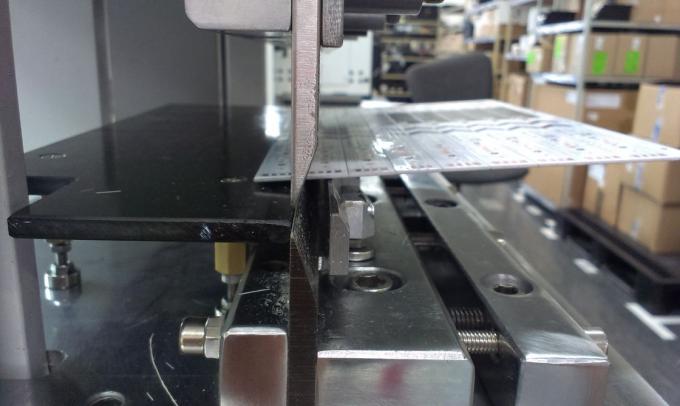 Pré - épaisseur de marquage marquée du depanelizer 3.5mm de carte PCB de machine du panneau V de carte PCB